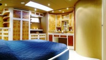 SY AMADEUS -  Master Cabin